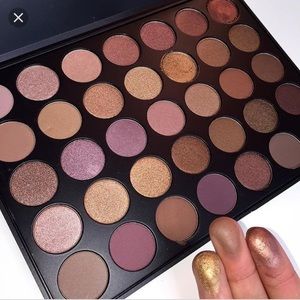 Morphe 35T palette